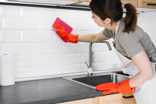 Entretien de cuisine à Paris – Nettoyage professionnel et écologique des surfaces et appareils